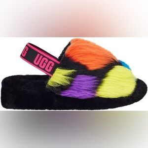 UGG Women's Fluff Yeah Slide Party Spots Slippers. Women’s size 6/ Youth size 4